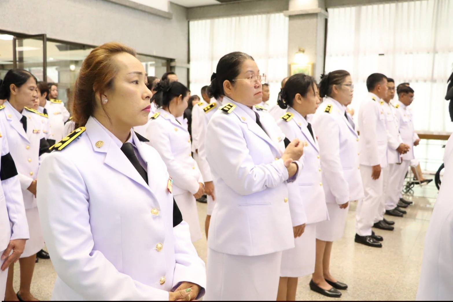 title - ศพส. จัดพิธีลงนามแสดงความอาลัยถวายแด่สมเด็จพระเจ้าลูกเธอ เจ้าฟ้าพัชรกิติยาภา นเรนทิราเทพยวดี กรมหลวงราชสาริณีสิริพัชร มหาวัชรราชธิดา ณ ศาลาพระมิ่งขวัญ ศูนย์ส่งเสริมและพัฒนาอาชีพเสริมนอกภาคการเกษตร (ศูนย์ศิลปาชีพบางไทรฯ (เดิม))